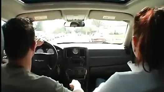Dev memeli orta yaşlı seksi kadın amatör siyah yarak canavarı tarafından sikiliyor ve ağzına boşaltıyor