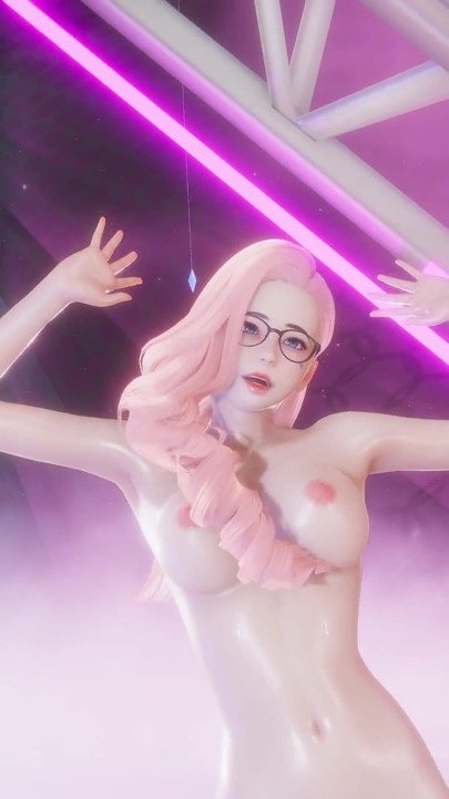 Love It - Seraphine Sexy Naked Dance