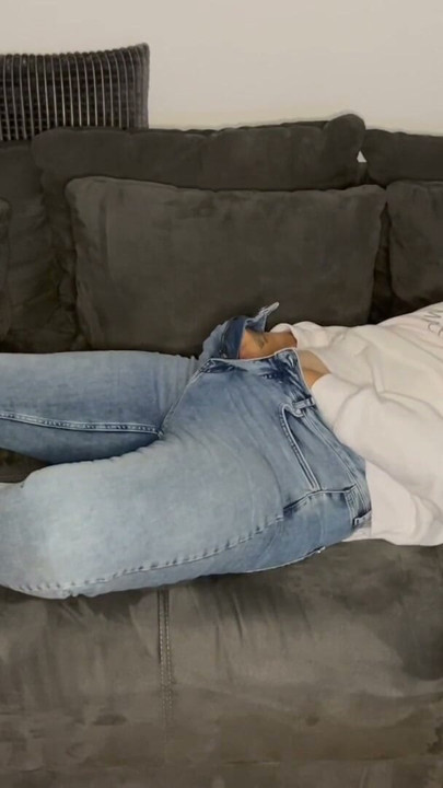 Masturbation multiple orgasms I two times in a row on my sofa clitoris fingering Satisfyer | Clip 1