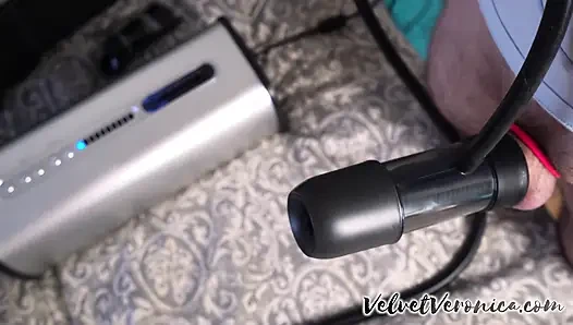 Tangan pribadi dan mesin sepong kontol - vacuglide 2