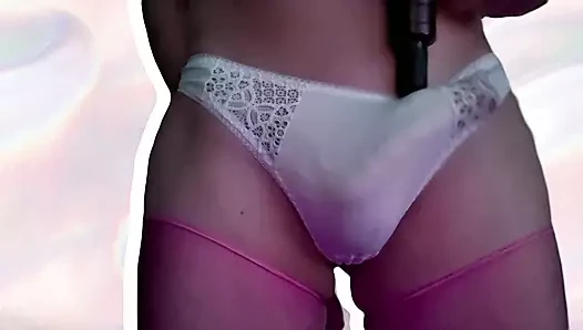 Femboy damlayan boşalma