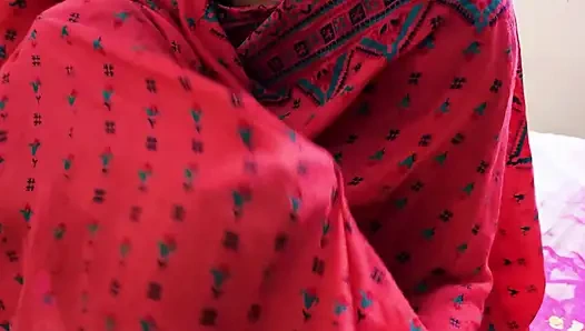 Bhabhi crazy for fucking because her husband not at home