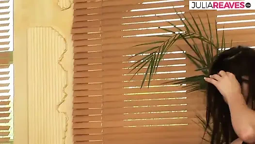 Bebek gibi kız grup seksten sonra ağzına büyük bir boşalma alıyor