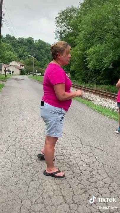 Three Sexy milfs in the summer