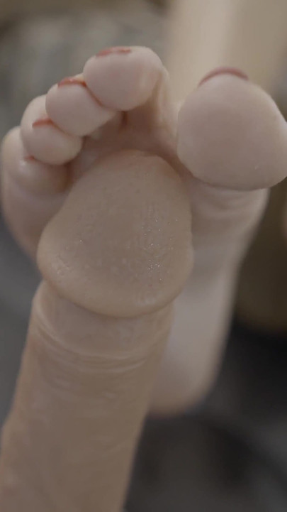 Foot Solo Dildo Mit Abspritzen