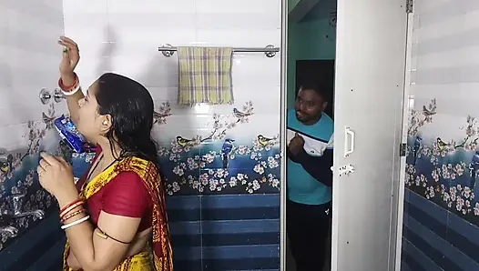 Desi tamil aunty hot romance sex and birthing inside the birth room