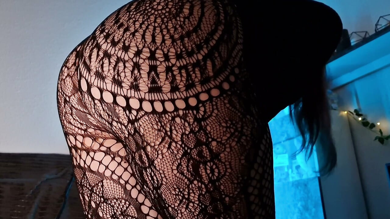 Thicc Ass in Tights - Monari