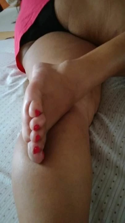 Esposa com pés