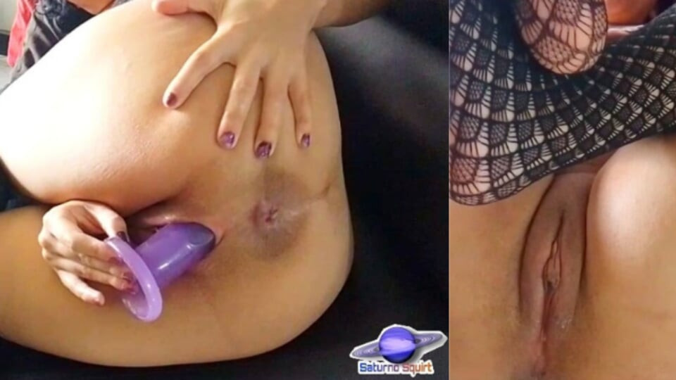 Saturno en seksi latin bebeği fışkırtıyor, tıraşlı amcığımda orgazm oluyor, boşalana kadar daha sert vur.