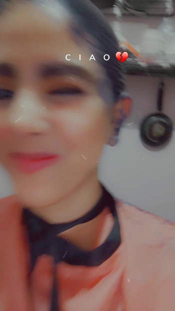 Tôi ở một mình và tôi thích nó một mình.