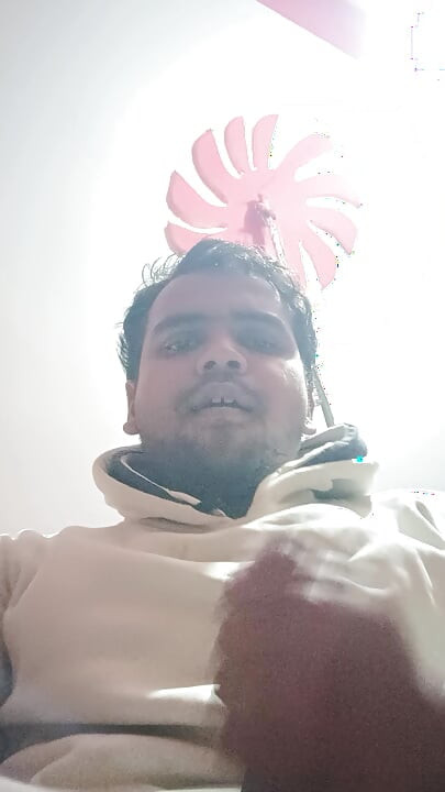 Masterbat par Ismaatdeva, fille indienne indienne, en regardant un baiseur hindi dans la forêt solitaire