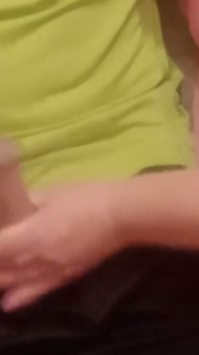 a woman jerks off my cock – close-up | Clip 1