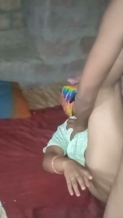 Bhabhi ko rat me jor se sex in house. | Clip 1