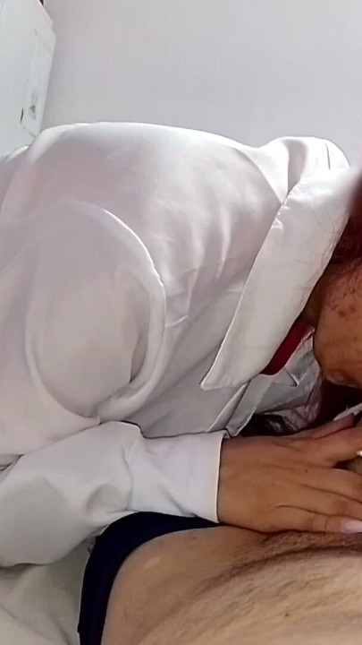 Nurse keeping an eye on the patient's hard cock | Clip 1