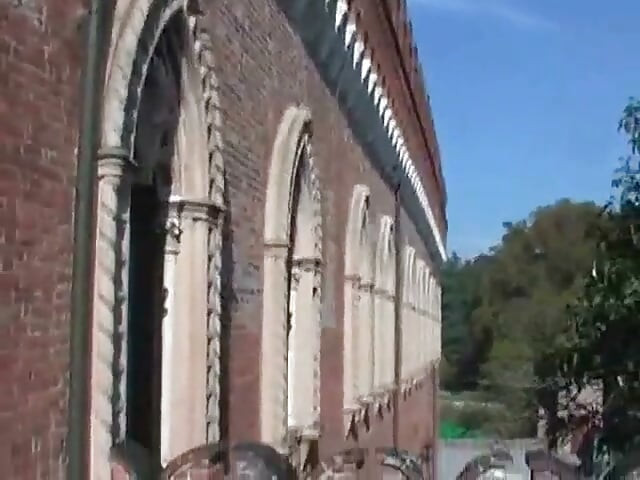 Melons in Milan Pt4 - Bonus Castle Walk
