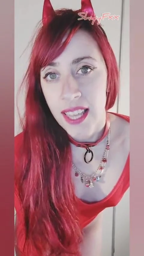 Shyyfxx din yndlingsdjvel ydmyger dig, indtil du er frdig med joi cei geri sayım