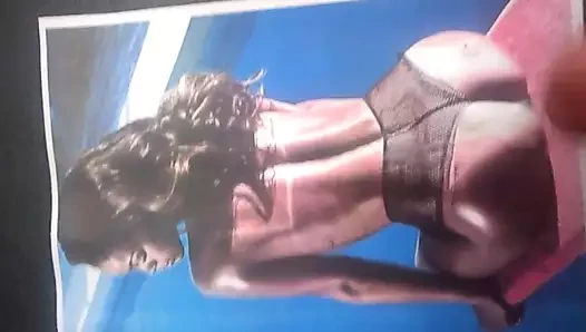 Rihanna'nın götüne boşalma