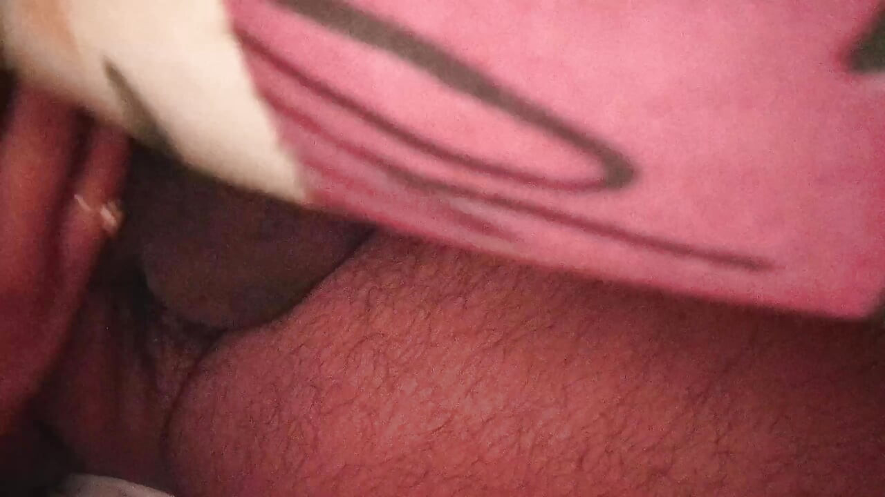 私と一緒に寝たいですか?夜は楽しみます