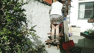 utomhus amatör hemlagad sex på trappan