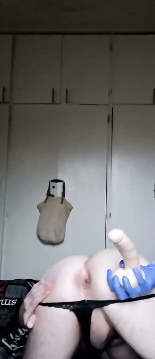 Solo orgazm dildo