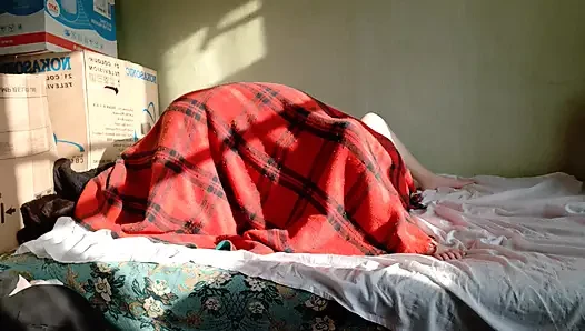 Ich und meine stiefmutter ficken in der 69-position