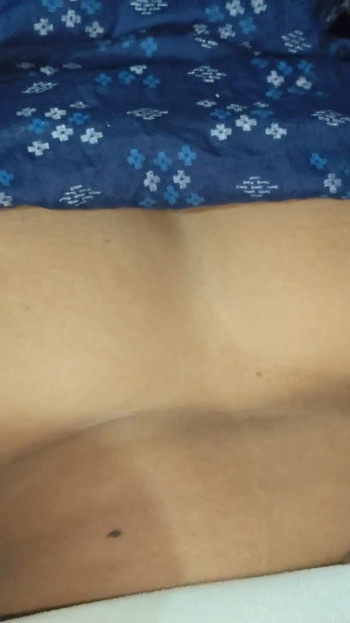 The Indian desi hot girl felt like a lot and came to her boyfriend and put her legs high and got her ass. | Clip 2