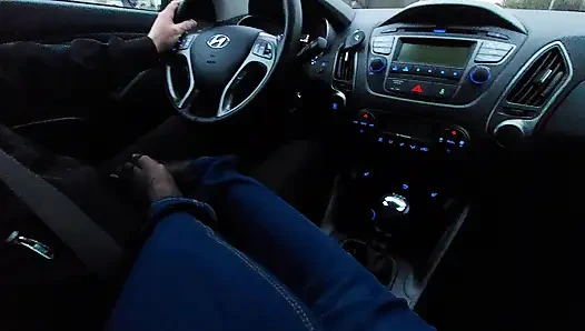 Amateur MILF in jeans and nylon socks gives a taxi driver a footjob