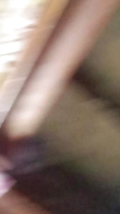Beautiful Tamil Aunty Lets Husband Videotape Her Private Parts