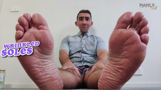 STEP GAY DADDY - WRINKLED SOLES - WHAT'S GROOVY, OILY & SMELLS LIKE CHEESE? NO ONE GIVES FOOTJOBS LIKE MY STEP