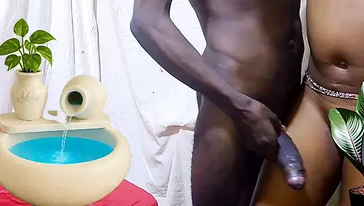 Givensex shaving and cleaning my big cock using saloon machine