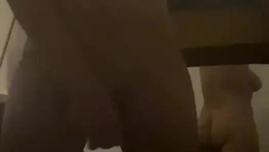 Ya ampun! Aku benar-benar butuh kontol.