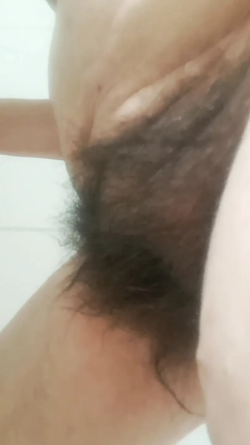 Stepmom having a really nice orgasm with a squirt