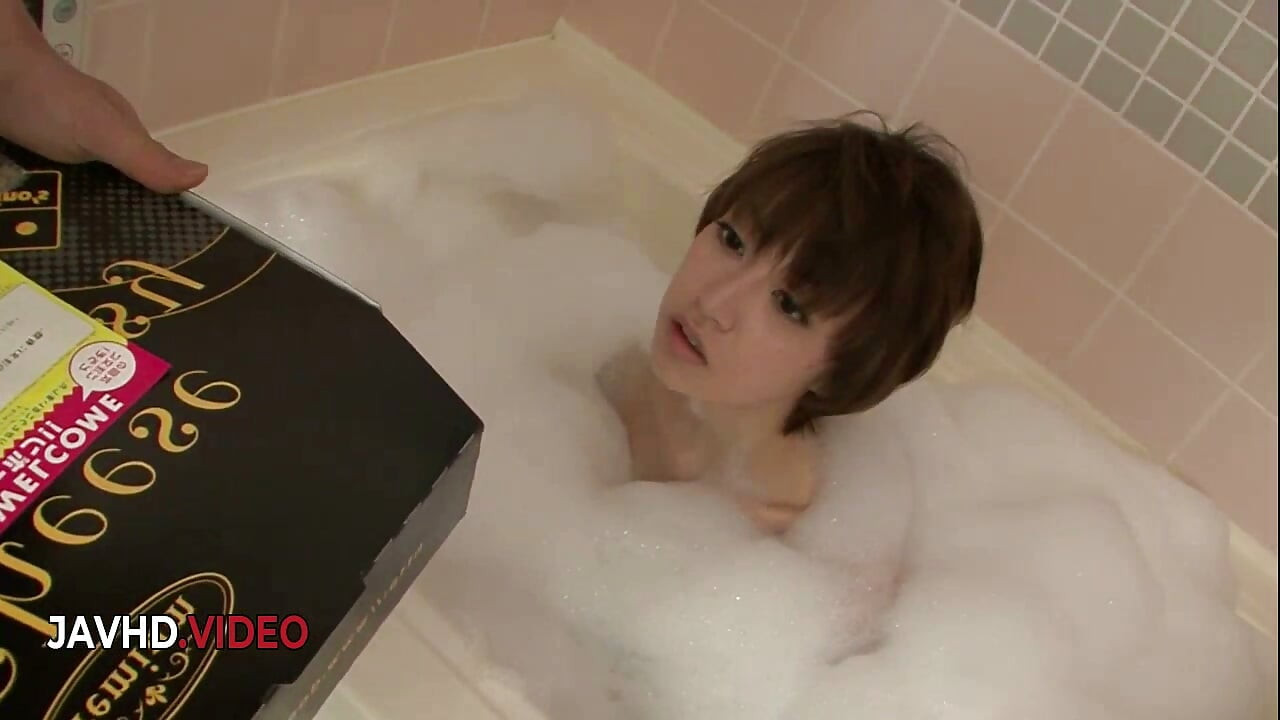 Akina Hara Gives a Steamy Bathroom Blowjob