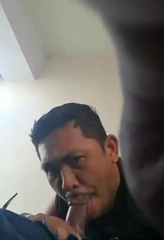 Daddy suck cock