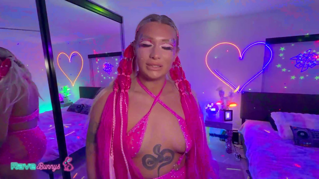 Rave vixen chanel luxx koca sikli dj tarafından amını mahvediyor!