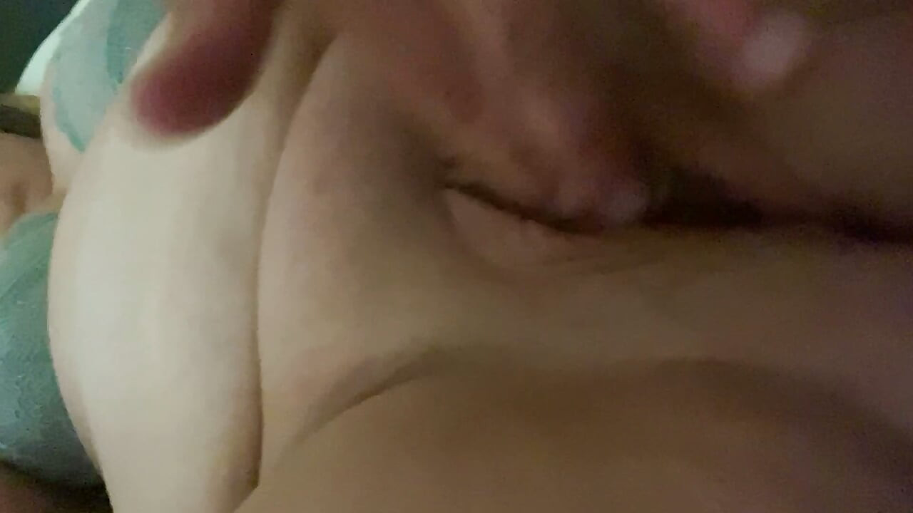 Playing with my pussy