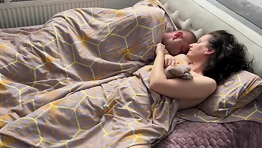 Sexy young wife fucked daddy's face several times!!!! The surprise was a success!!!!!