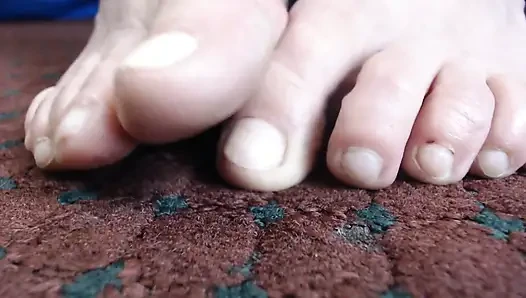 Closeup toe alami