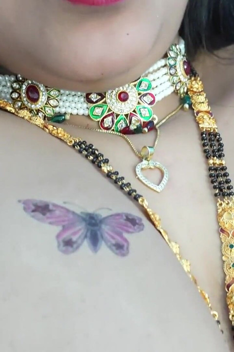 Beautiful Bhabhi
