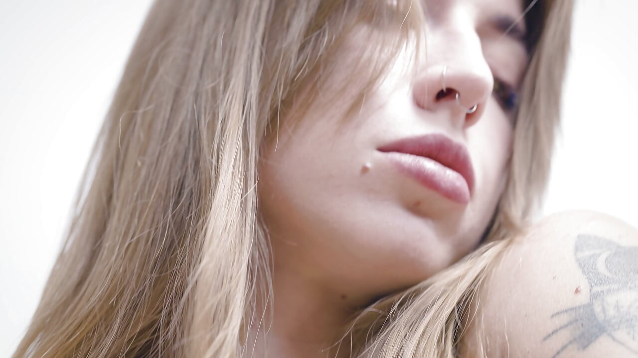 Behind the Scenes - Anastasiia Full Nude