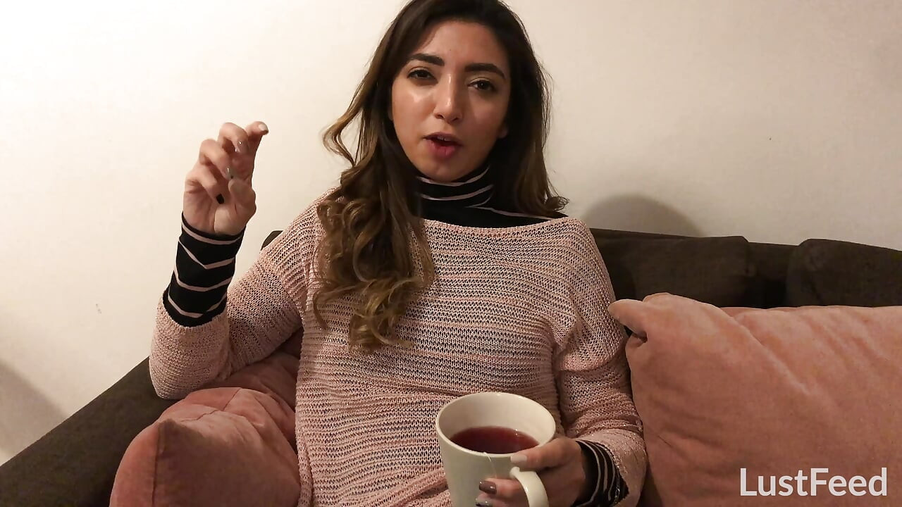 Cute Mexican mom's homemade sex tape - Frida Sante