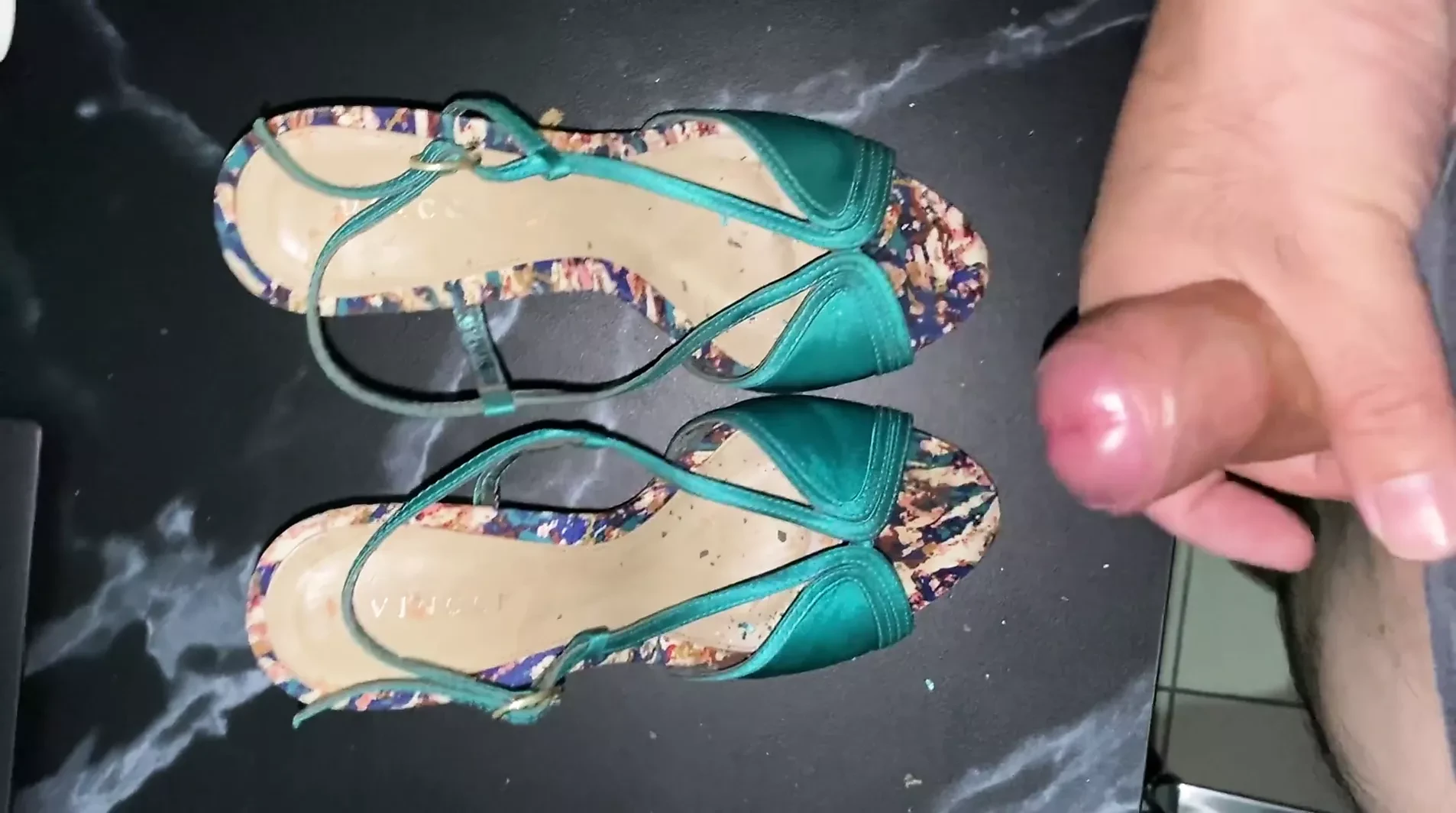 Flora Heel cum