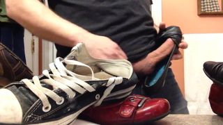 Fodendo os sapatos da namorada, parte 2