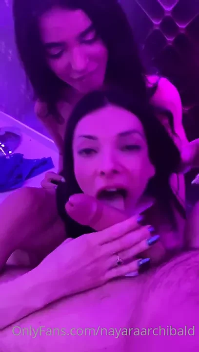 TS Nay Sucking big cock