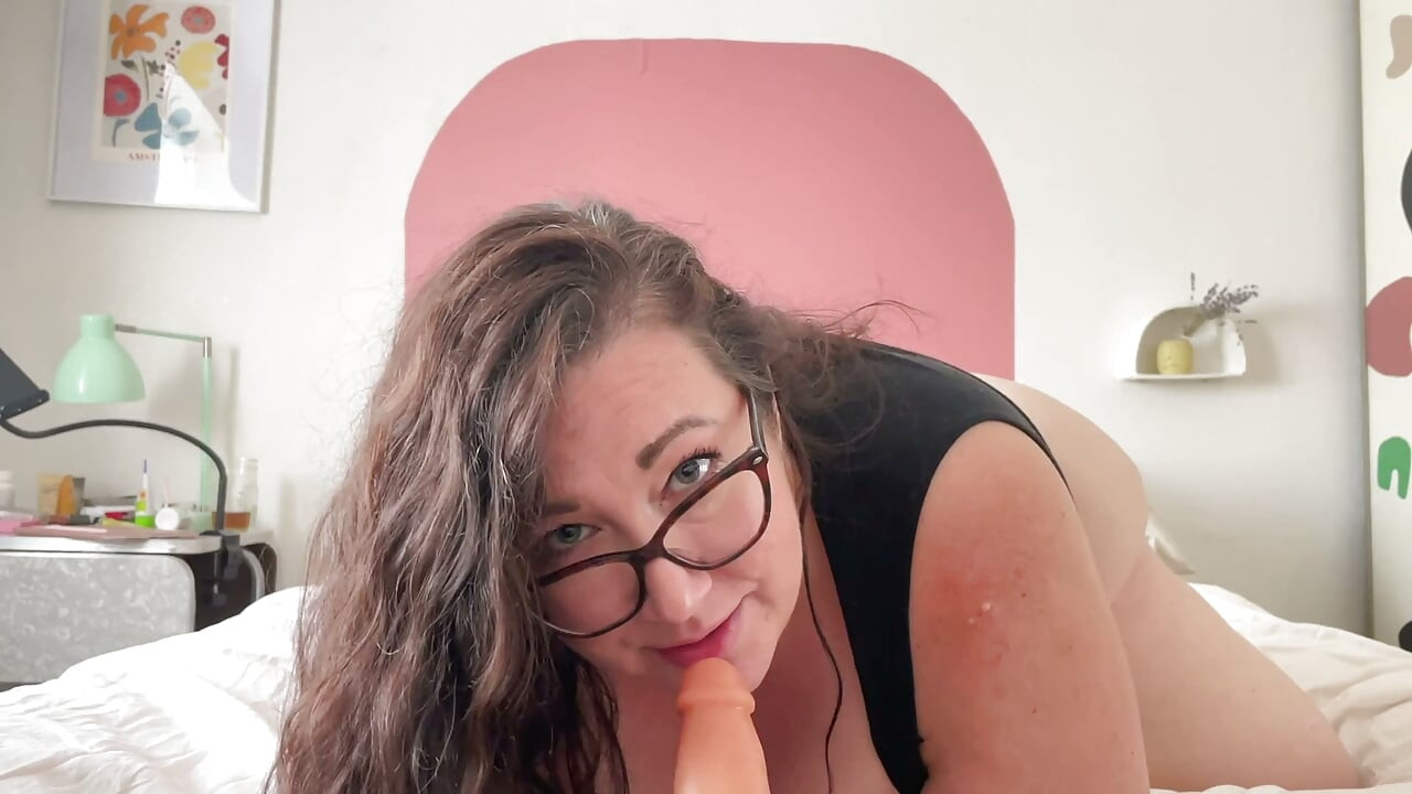 Stepmom caught camming