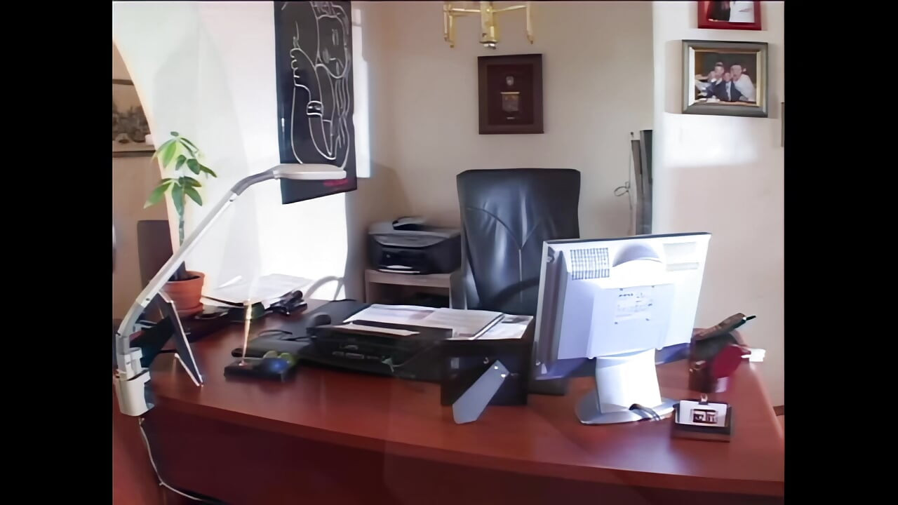 Delilah Stone: Saya Polis Lateks Seksi Anda