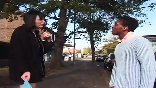 Big Omar's British Adventures: Pembersih Jendela Belakang (2001)