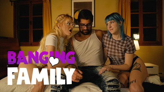 Banging family - 2 sorellastre alt condividono un cazzo enorme