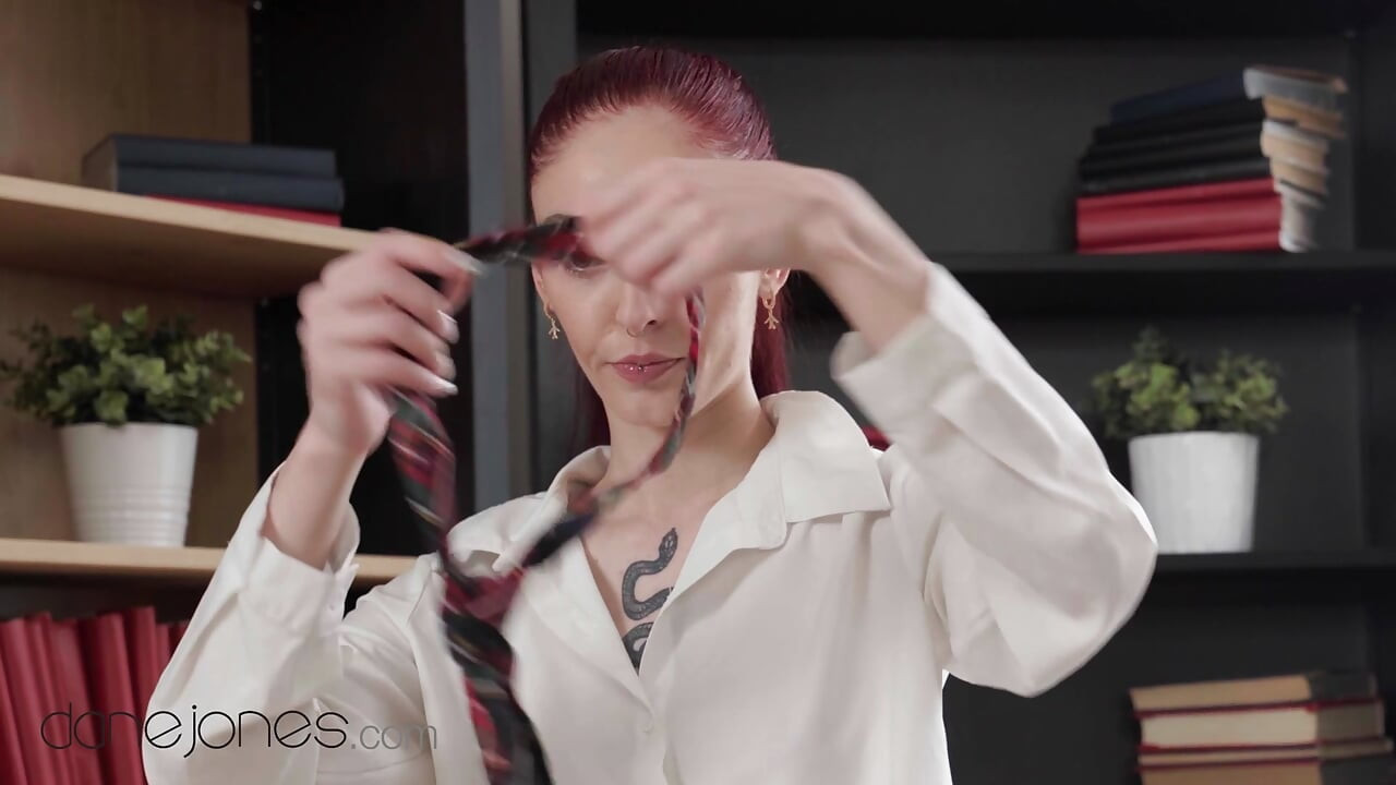 Dane Jones Petite college babe Becky California hot sex with teacher fast hard fuck on desk at school
