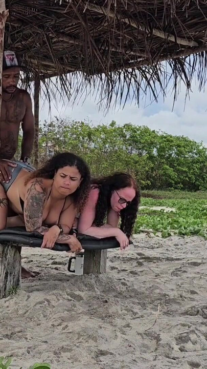 GALLOPING ON TWO ASSES ON THE BEACH IN SALVADOR | Clip 1
